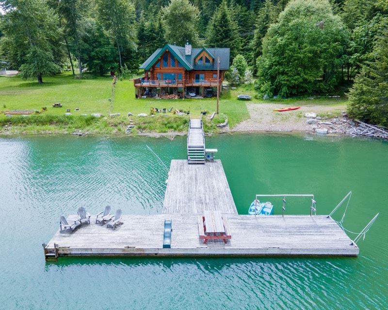 11866 HIGHWAY 31 Lardeau, British Columbia Houses for Sale Nelson