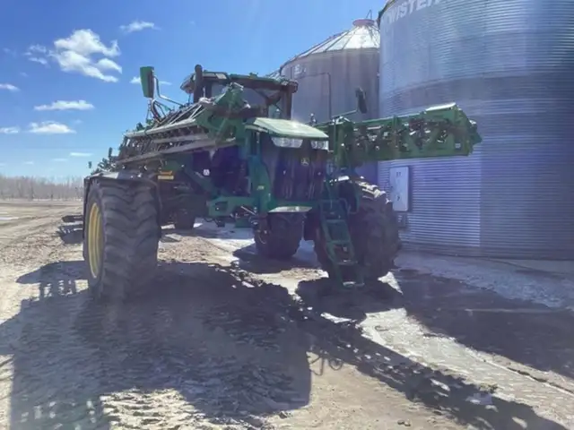 2022 John Deere 616R in Farming Equipment in Swift Current - Image 6