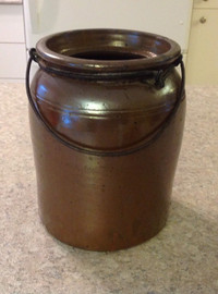 Ancienne antique jarre fabrique poterie St-Jean-d’Iberville 1890