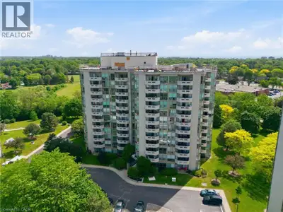 Welcome to effortless living in Pinedale’s most established condominium community. This renovated 2-...
