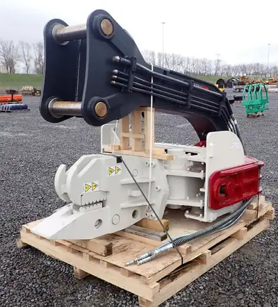 ✅ Brand New 175 HP Hydraulic Sheet Pile Driver – NOW ONLY $60,000! Vastly Reduced – Professionally A...