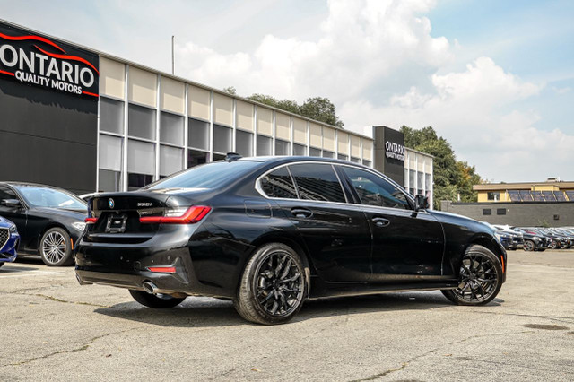 2021 BMW 3 Series 330i xDrive Sedan North America in Cars & Trucks in Mississauga / Peel Region - Image 4