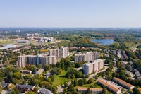 1 Month Free Rent No Last Month's Rent Deposit Free Early Move-in Visit our Website: https://www.cap... (image 7)