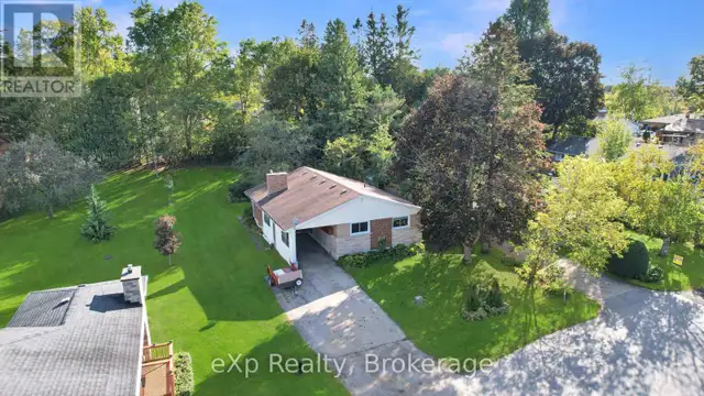 69 8TH STREET Hanover, Ontario in Houses for Sale in Owen Sound - Image 4