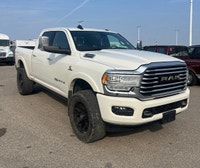 Looking for a tough truck with all the pulling power you could possibly need. Then look no further t... (image 6)