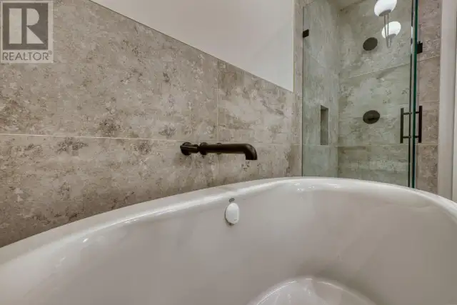 75 Predator Ridge Drive Unit# 202 Vernon, British Columbia in Condos for Sale in Fort St. John - Image 24