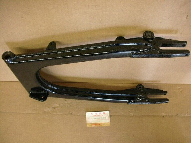 Honda CB 750K 1972 to 1976 NOS Swingarm in Other in Stratford - Image 3