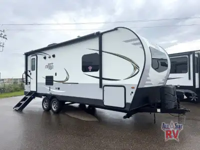 Forest River RV Rockwood Mini Lite travel trailer 2512S highlights: Private Bedroom Booth Dinette Pa...