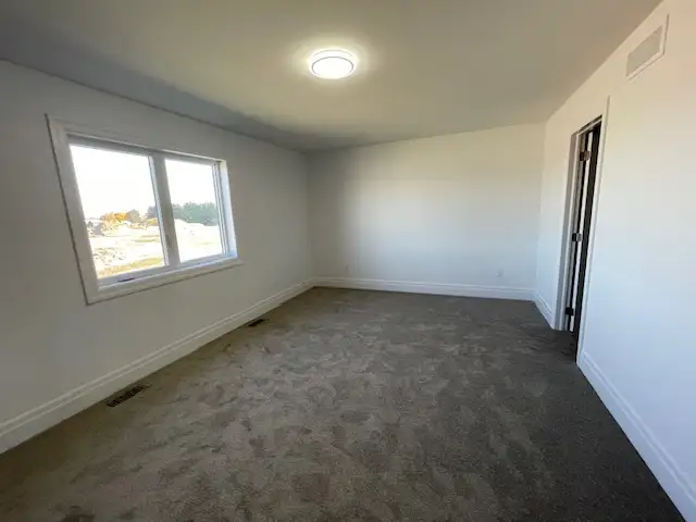 11 Beasley Crescent - 3 Bedroom Home for Rent in Long Term Rentals in Belleville - Image 12