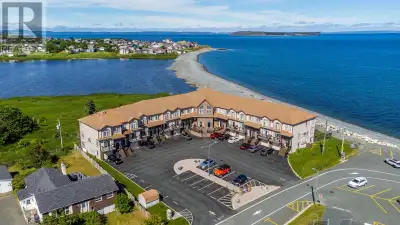 28 Lions Crescent Unit#12 Topsail, Newfoundland & Labrador