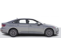KEY FEATURES: PREMIUM ALLOY WHEELS | BLINDSPOT | KEYLESS ENTRY | STEERING WHEEL CONTROLS | APPLE CAR... (image 4)