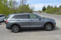 2019 Volkswagen Tiguan Comfortline 4Motion 137,530 KM $19,950 or $161 Bi-weekly. Bi-weekly payment i... (image 5)