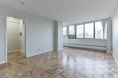 For a limited time - sign a new lease with 1/2 month free rent in the 6th and 12th month! Terms and...