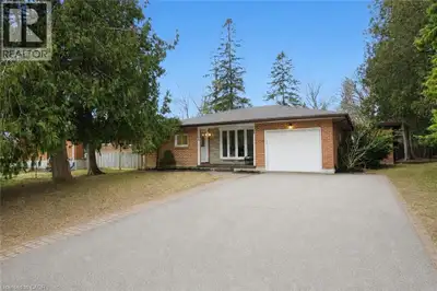 Welcome to 163 Pinegrove Crescent, a 4+1 bedroom backsplit on a quiet, tree-lined street in Waterloo...