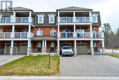 Stunning 3-storey freehold townhome backing onto park in highly desirable Duffin Heights! Truly a ra...