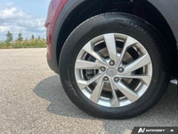 The advertised vehicle price is based on a promotional finance offer. Customers who purchase the veh... (image 8)
