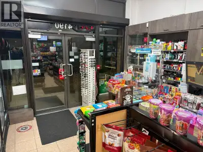 Excellent Location close to skytrain, Franchise of Express News & Smoke, Convenient Store, Lotto, Ci...