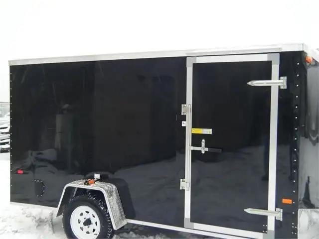 2025 Excalibur EXF612XB 6X12 V-Nose Enclosed Cargo Trailer w/Bar in Cargo & Utility Trailers in Mississauga / Peel Region - Image 4