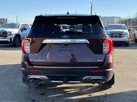 AMVIC Licensed Dealer AMVIC-licensed Dealer. Stock # BF004370A Ready to redefine your driving experi... (image 6)