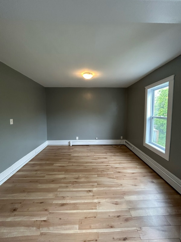 253 High St. Upper Duplex for Rent Long Term Rentals Moncton Kijiji