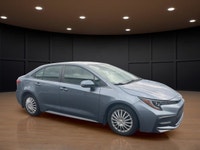 Discover the 2020 Toyota Corolla SE in a vibrant blue finish, featuring front-wheel drive and except... (image 3)