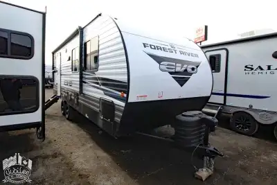 2025 EVO 2231RB Comfort & Convenience for Every Adventure The 2025 EVO 2231RB is built for effortles...
