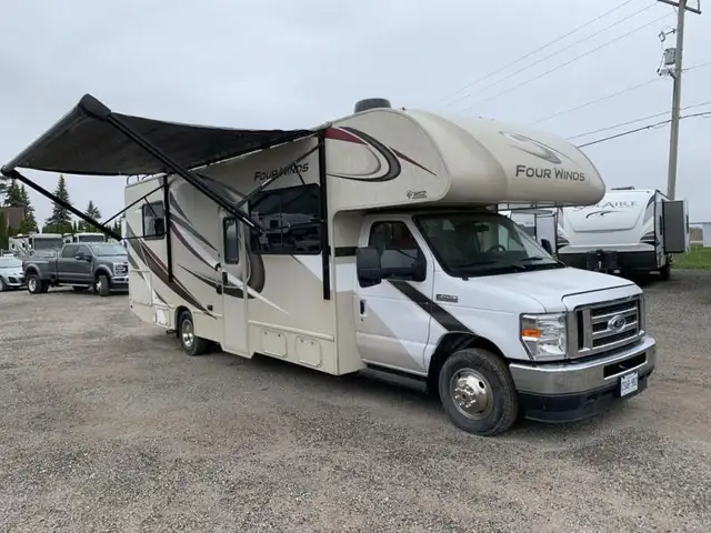 2021 Thor Motor Coach four winds 28z