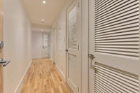 Renovated Akelius one bedroom apartment for rent. Located near Decelles Ave in the Cote-des-Neiges n... (image 7)