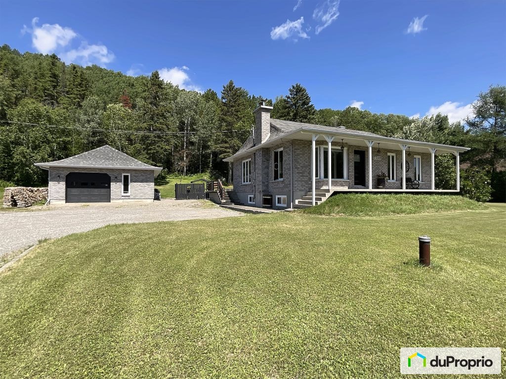 $550,000 - Bungalow for sale in Chicoutimi (Laterrière) — photo 2