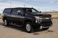ENGINE DURAMAX 6.6L TURBO-DIESEL V8 B20-DIESEL COMPATIBLE (445 hp [332 kW] @ 2800 rpm 910 lb-ft of t... (image 5)