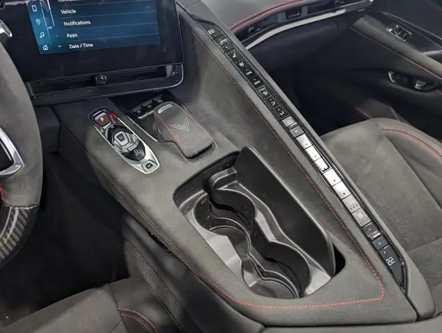 2025 Chevrolet Corvette E-Ray 3LZ- 6.2L V8 - 2.5 Sec 0-60 in Cars & Trucks in Barrie - Image 28