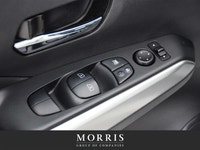 2020 Nissan Kicks Come see all this and more at the Alfa Romeo of Winnipeg dealership, in the Waverl... (image 9)