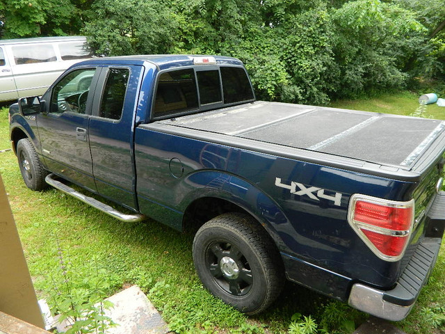 2011  Ford f150 in Cars & Trucks in Kingston - Image 2