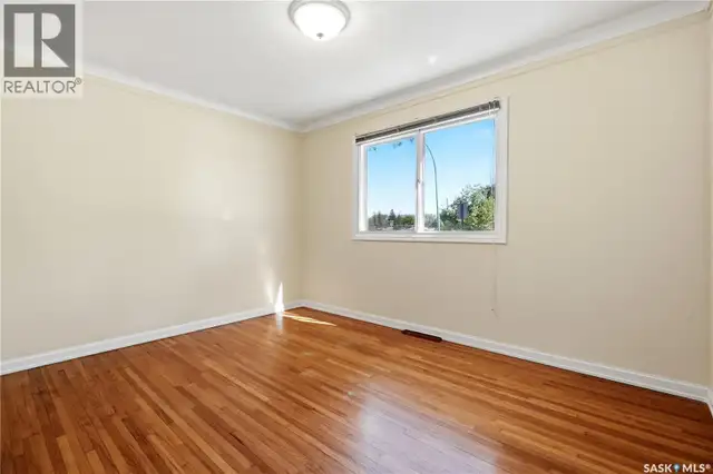 49 SCOTT STREET Regina, Saskatchewan in Houses for Sale in Regina - Image 12