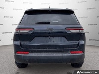 Elevate every journey with the sophisticated 2024 Jeep Grand Cherokee L Limited, boasting a captivat... (image 5)