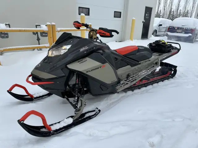 2022 SKIDOO SUMMIT X 850 165 (FINANCING AVAILABLE) in Snowmobiles in Strathcona County - Image 7