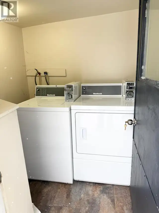 190 LANCASTER STREET E Kitchener, Ontario in Houses for Sale in Kitchener / Waterloo - Image 25