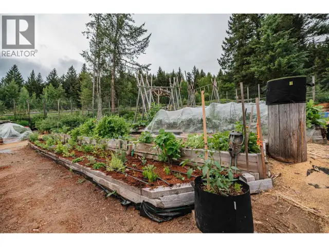 6661 BISS ROAD Forest Grove, British Columbia in Houses for Sale in 100 Mile House - Image 36