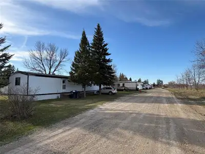 R32//Shoal Lake/A great opportunity to own a Mobile Park with great cash flow and return on investme...
