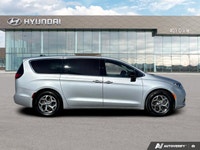 The advertised vehicle price is based on a promotional finance offer. Customers who purchase the veh... (image 5)