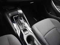 Push button start, Alloy wheels, Heated seats and more!! Kijiji Engine: 4 Cylinder Engine 2.0L L/100... (image 9)