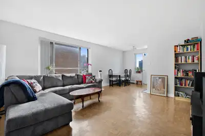 For a limited time - sign a new lease with 1/2 month free rent in the 6th and 12th month! Terms and...