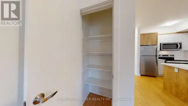 2 (MAIN) - 1089 GLENCAIRN AVENUE Toronto (Yorkdale-Glen Park), O in Long Term Rentals in City of Toronto - Image 8
