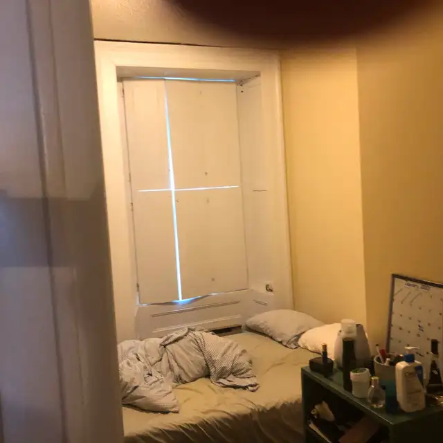 Close to queens63235552177411124