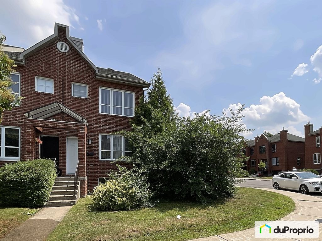 $610,000 - Townhouse for sale in LaSalle — photo 1