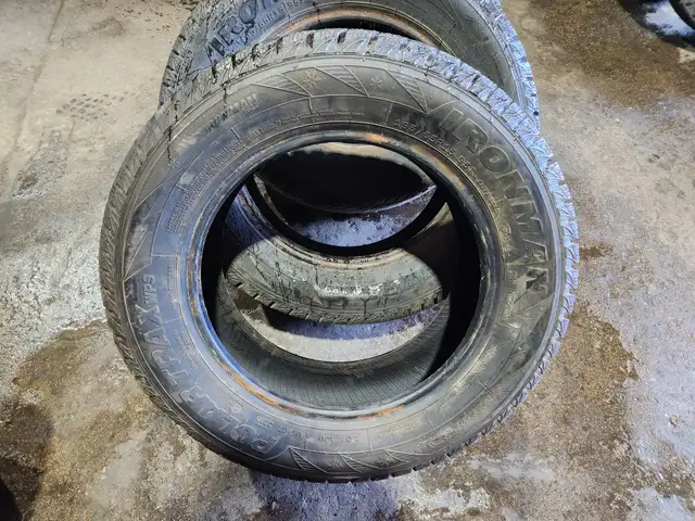 195 65 15 IRONMAN POLAR TRAX WPS - LIKE NEW - WINTERS in Tires & Rims in Kitchener / Waterloo - Image 3