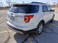 Low Low Mileage on this All Wheel Drive 2017 Ford Explorer, Just 75,000 Km’s, 7 passenger, Remote st... (image 4)