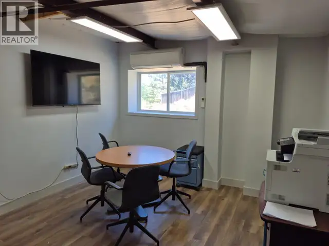 4725 Iris Road Okanagan Falls, British Columbia in Commercial & Office Space for Sale in Penticton - Image 11