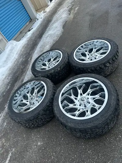 285/55/20 275/50/20 275/60/20 275/65/18 6x139.7 Gmc sierra 1500 chevrolet silverado denali dodge ram...