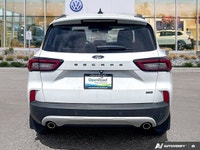 Discover remarkable fuel efficiency and versatile performance in this stunning 2023 Ford Escape PHEV... (image 3)